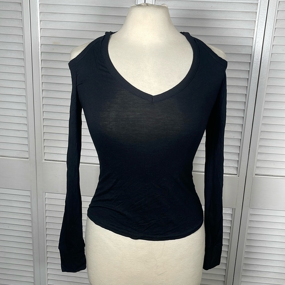 Y2K. Miss Trendy Paris. Top size: Large. Stretch. - Picture 4 of 9
